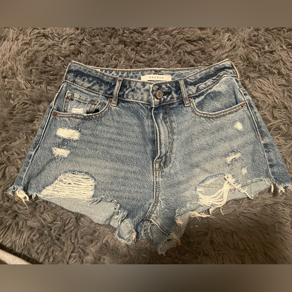 Pacsun shorts size 24